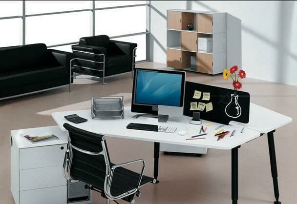 why veneer, leather & brass still dominate executive office style in 2026 img